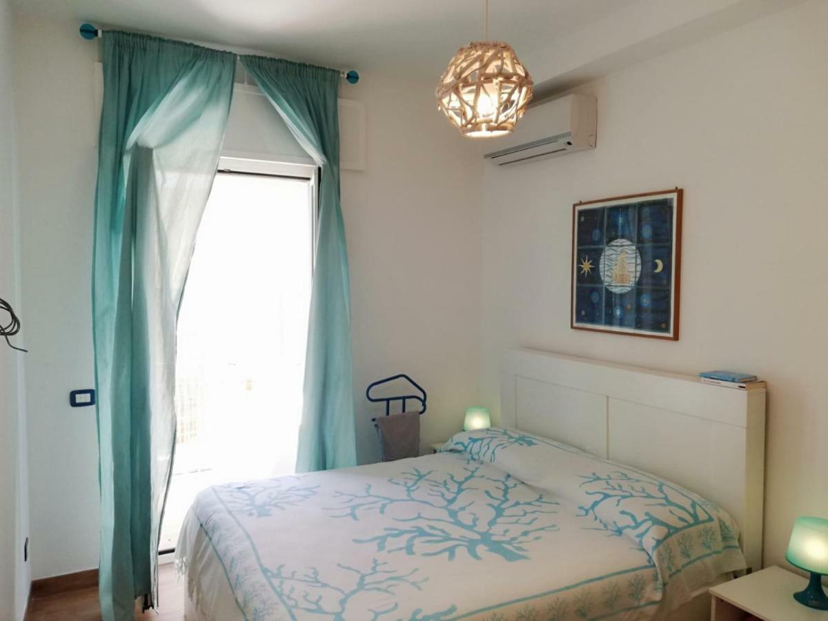Blue Sea Apartment Torre Canne Bagian luar foto